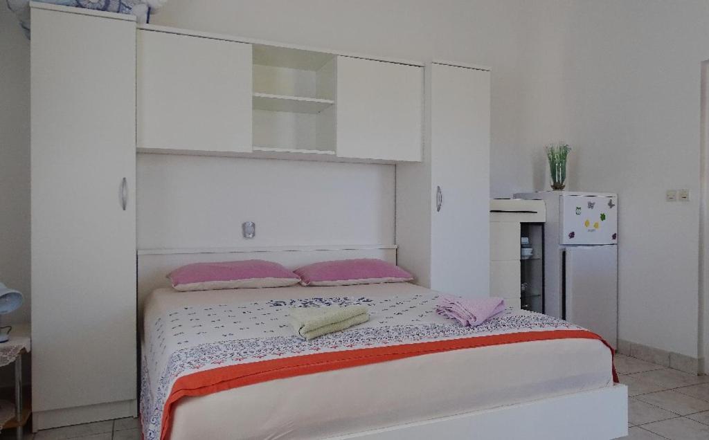 Studio Apartman I Mali Apartman 비르 외부 사진